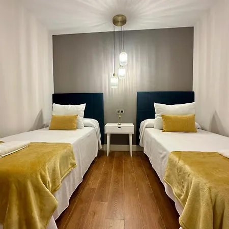 Apartamentos Puente Romano Suites Mérida Esterno foto